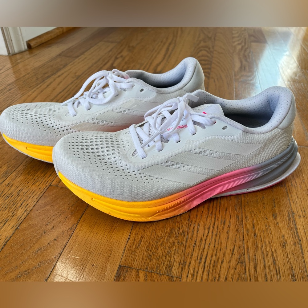 Adidas Supernova Rise 9.5 women’s